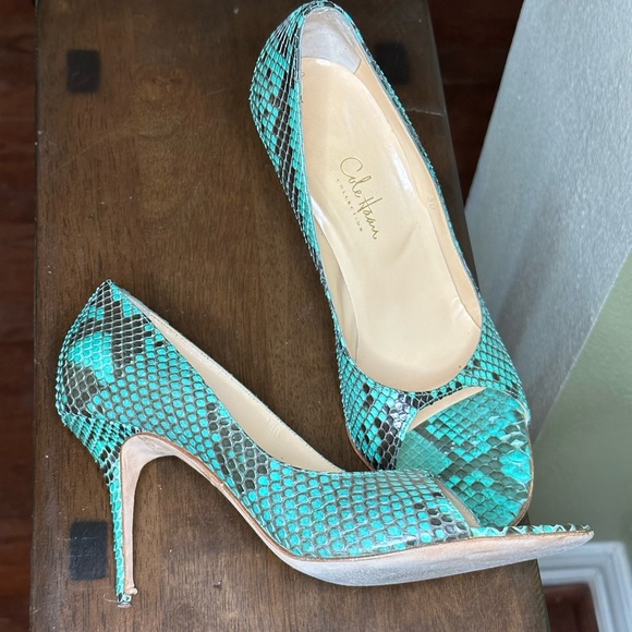 Cole Haan Real Snakeskin 8 1/2 Teal Open Toe Pumps - Picture 11 of 14